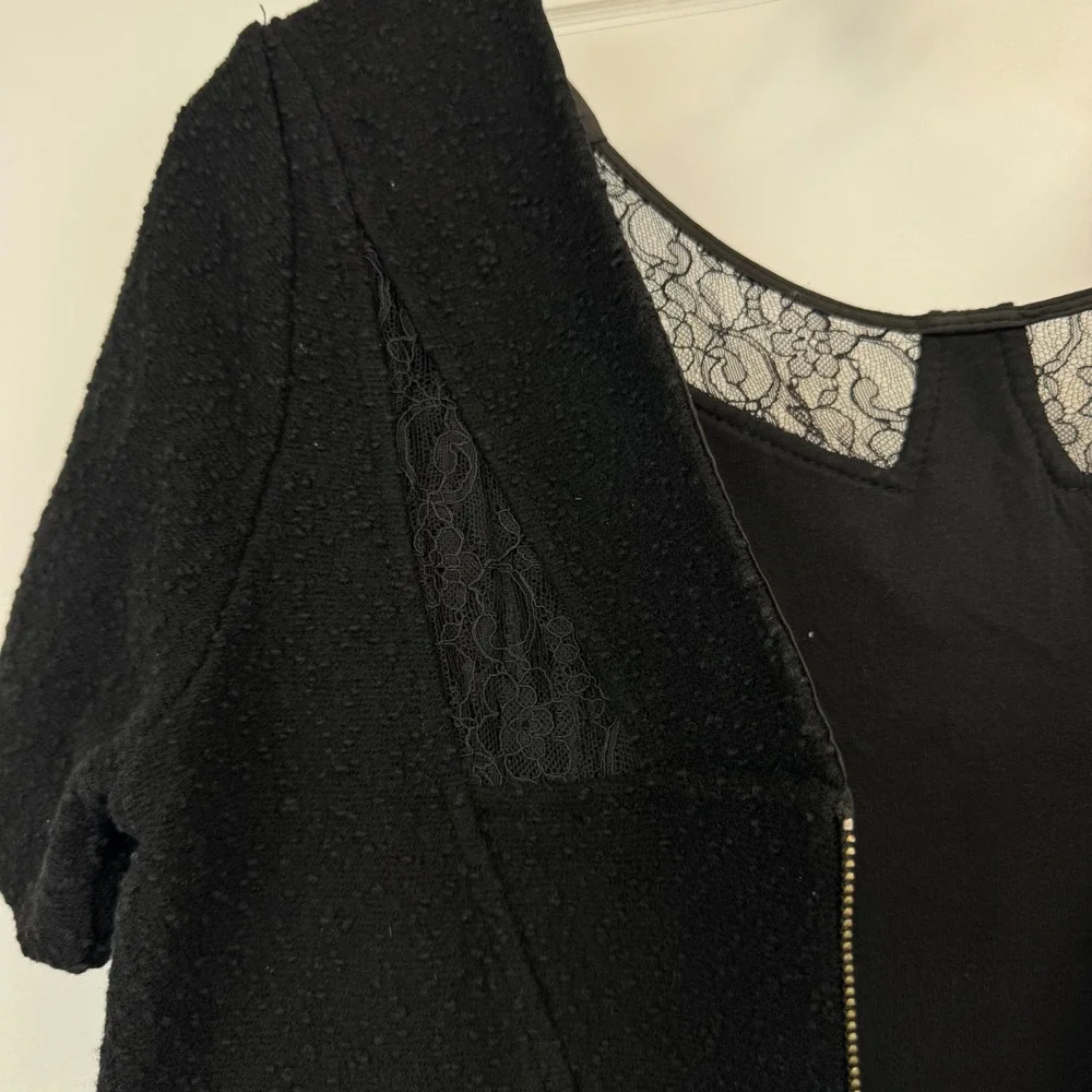 Marc by Marc Jacobs Black Lace Inset Zip Back Dress‎ Short Sleeve XS